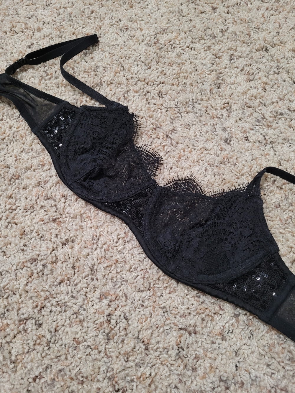 Victoria's Secret Wicked Pushup Black Lace Sequin Balconette Bra